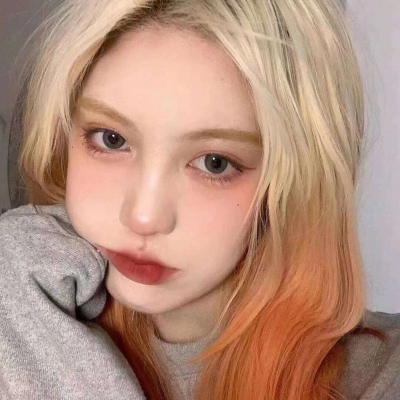 2021年图片大全好看头像女生蓝色头像背影长发图片