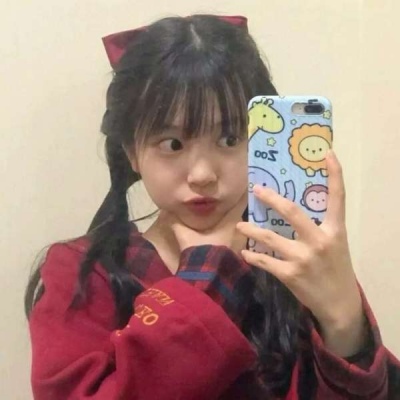 2021年红色微信头像美图头像女生清新图片