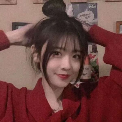 2021年红色微信头像美图头像女生清新图片
