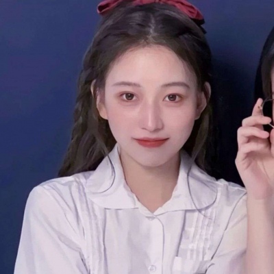 高清2021年最火闺蜜女生微信瑜伽卡通头像图片