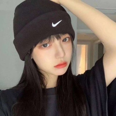 2021最火抖音头像戴雷姓氏的女生头像图片