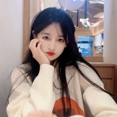 2021热门头像女闺蜜简单干净气质女生图片