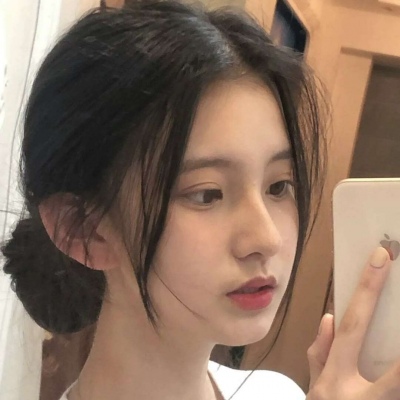 qq头像图片2021最新款日漫头像女生二次元性感图片