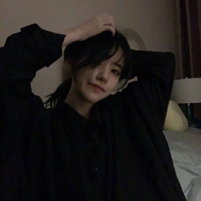 高清2021酷一点的阳光清纯头像女生唯美图片图片