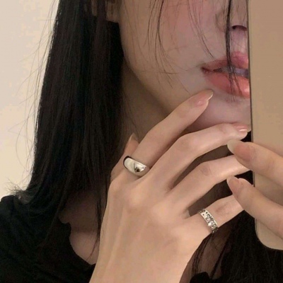 高清2021酷一点的阳光清纯头像女生唯美图片图片