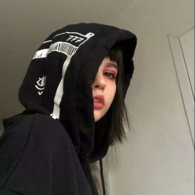 高清2021酷一点的阳光清纯头像女生唯美图片图片
