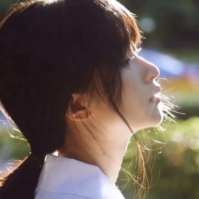 清新好看的2021年文艺头像女生头像戴狐狸耳朵图片