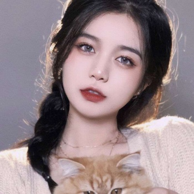 唯美qq头像女生侧面长发戴帽子图片