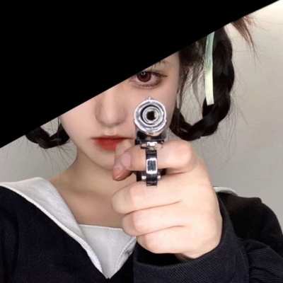 2021年最火背对着跳舞女生头像图片
