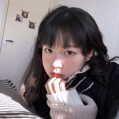 2021年最火背对着跳舞女生头像图片