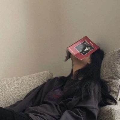2021抖音最火女生沙雕又好看的头像图片