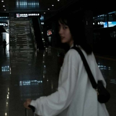 2021个性真人情侣头像真人女生可爱 男生帅气图片