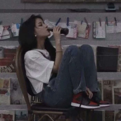 高清网图微信头像 卡通 女生 情侣 个性图片