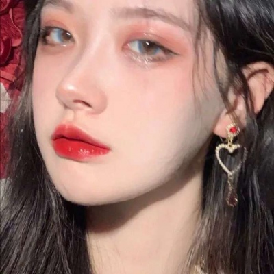 女生头像头顶图片