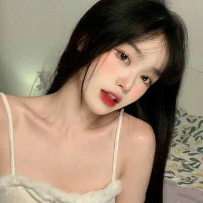 新款2021年好看的二次元女生高冷头像 高傲图片