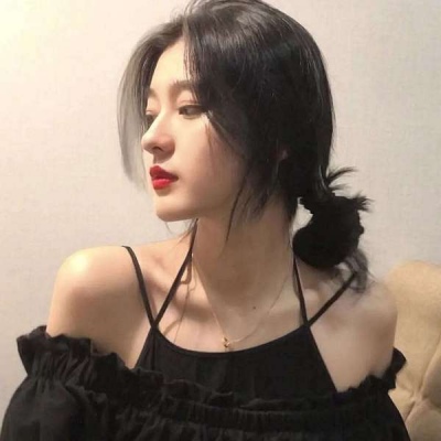 网头女生头像长发马尾背影图片