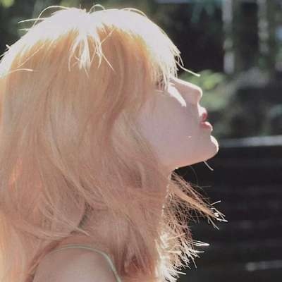 高清好看的2021最火最漂亮的图片唯美头像女生图片