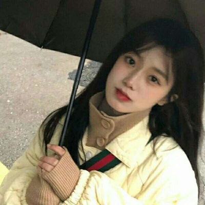 微信温柔女生头像迷茫背影图片