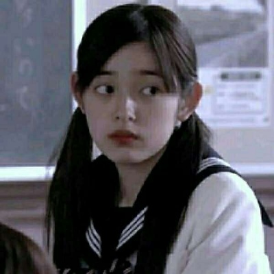 ins微信眼睛气质卡通女生头像图片