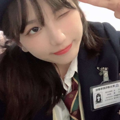 白月光与朱砂痣00后女生qq霸气头像二元次图片