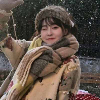 高清头像黑白简约女生二次元图片