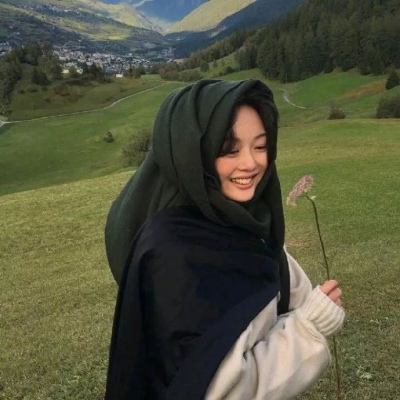 高清真人好看超仙头像女生半脸暗黑系头像图片