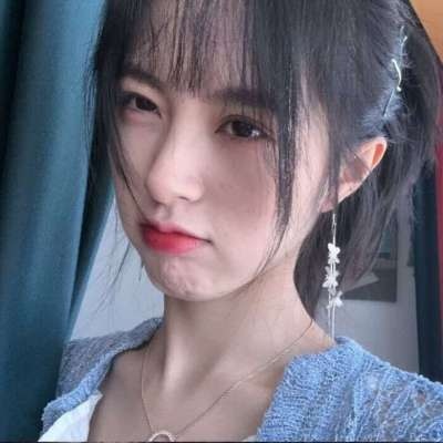 真人蓝色系月光女生漫画头像图片