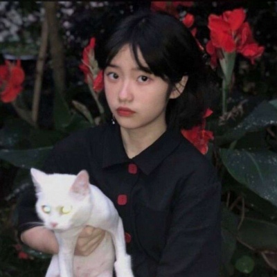 好看的唯美意境美qq初中头像女生头像带字图片