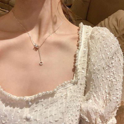好看的手绘蓝色头像女生图片