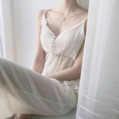 好看的手绘蓝色头像女生图片