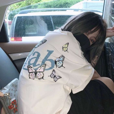 高清那些惊艳的qq头像女生画中画带字图片