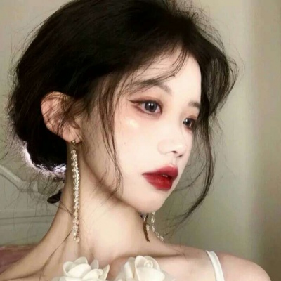 高清17岁左右的小说头像女生图片 app图片