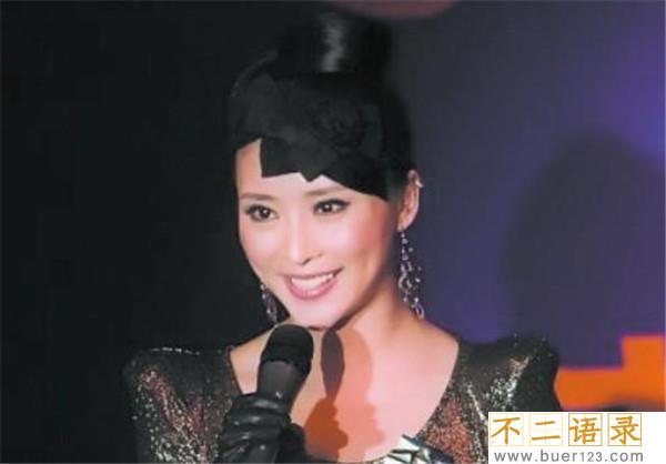 孔令辉结婚了吗 孔令辉妻子杨舒婷资料图片