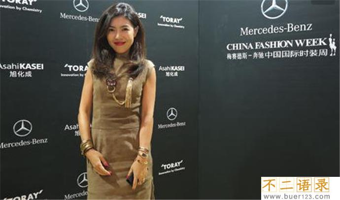 苏芒坐腿门是什么 为什么明星都捧苏芒图片