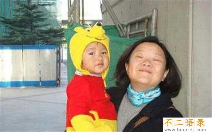 洪晃的女儿父亲是谁 洪晃为何骂过陈凯歌无情图片