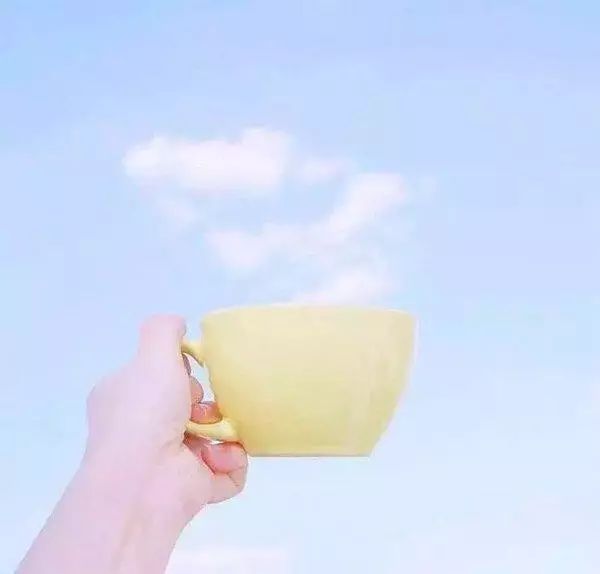 女人很累句子说说心情图片