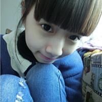 气质又可爱的零零后小女生头像图片