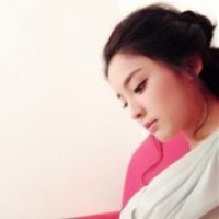 古力娜扎早期清纯漂亮女生头像 我是新疆维吾尔美女图片