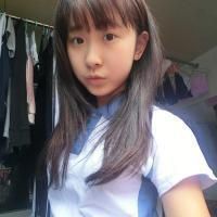 穿深圳校服女生头像 全身和背影头像的深圳女生校服控图片