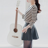 QQ吉他头像 女生音乐头像大全 弹吉他的女孩唯美图片图片