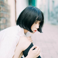 女生帅气短发头像 短发女生意境头像图片