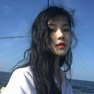女生海边背影头像 高清意境女神图片图片