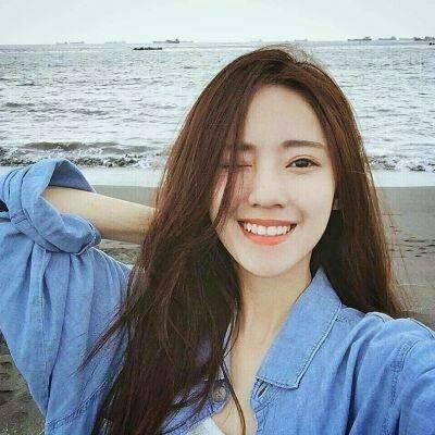 女生海边背影头像 高清意境女神图片图片