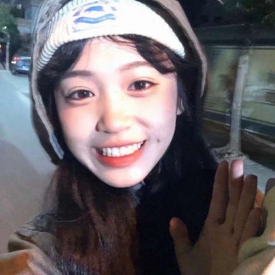 高清好看的真人版头像小刘鸭女生头像图片