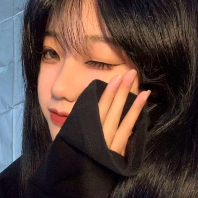 干净温柔的优质qq女生动漫背影头像图片