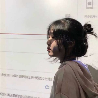 高清2021年流行qq头像唯美头像动漫女生简约图片大全图片