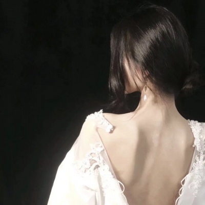 高清2021微信头像分手后的头像女生霸气黑白图片