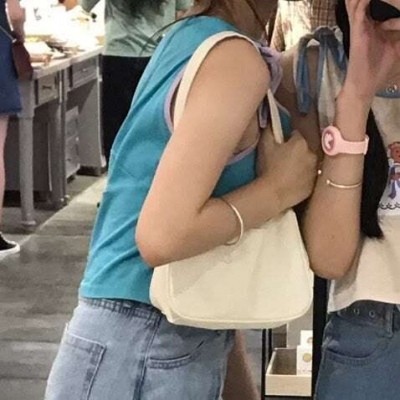 超好看闺蜜qq头像女生直接拿图片