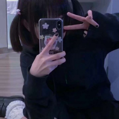 超好看闺蜜qq头像女生直接拿图片