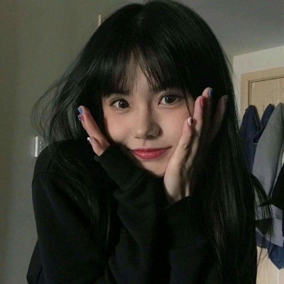 2021超好看的仙气飘飘的女生背面头像图片
